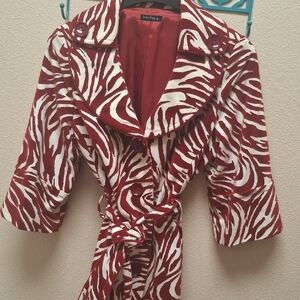 Stylish Zebra Print Trench Coat in Red and White